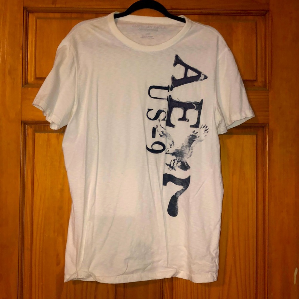 American Eagle T-shirt